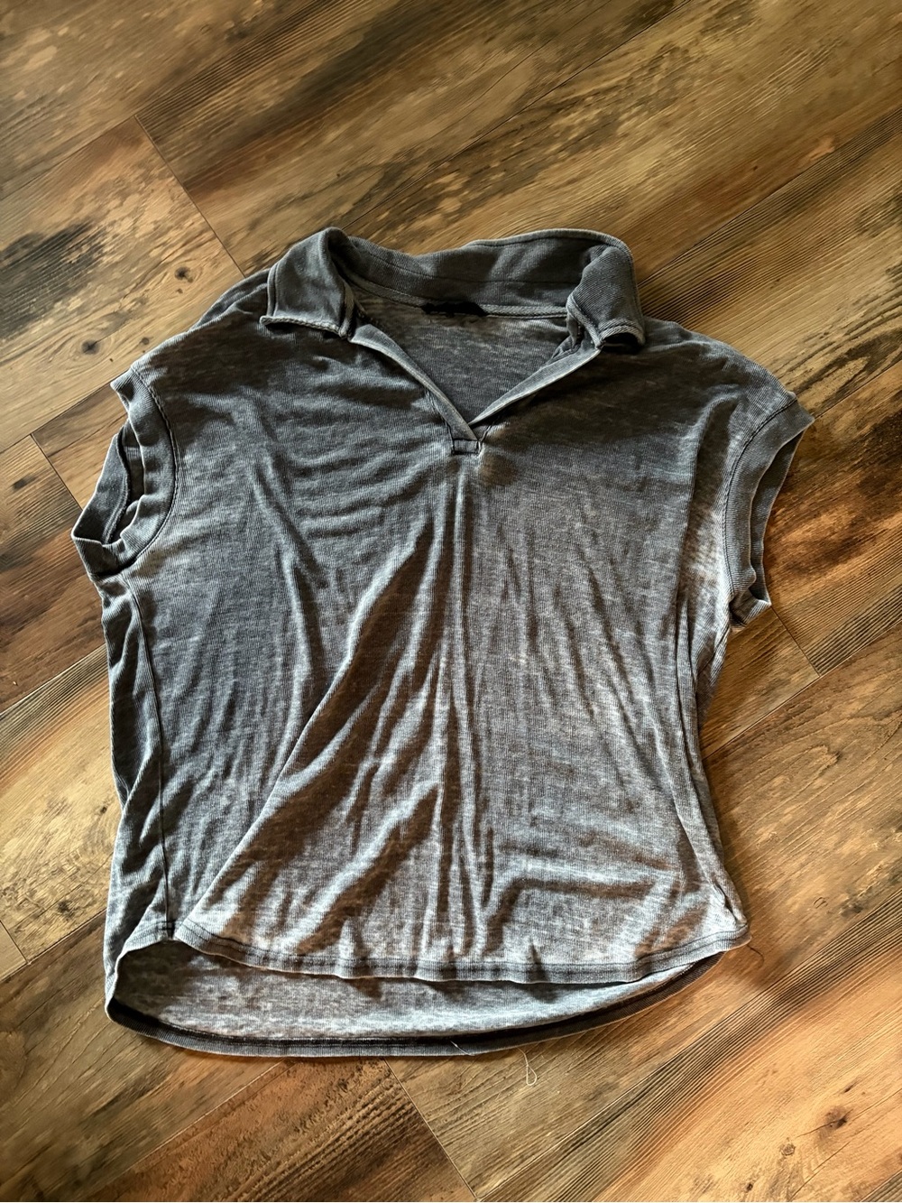 Jane and Delancey Soft Heather Gray Short Sleeve Polo